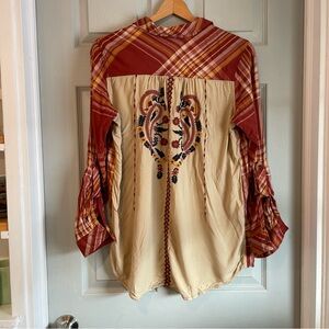 Natural Reflections Women's M Plaid Embroidered Back Orange Button-Up Shirt